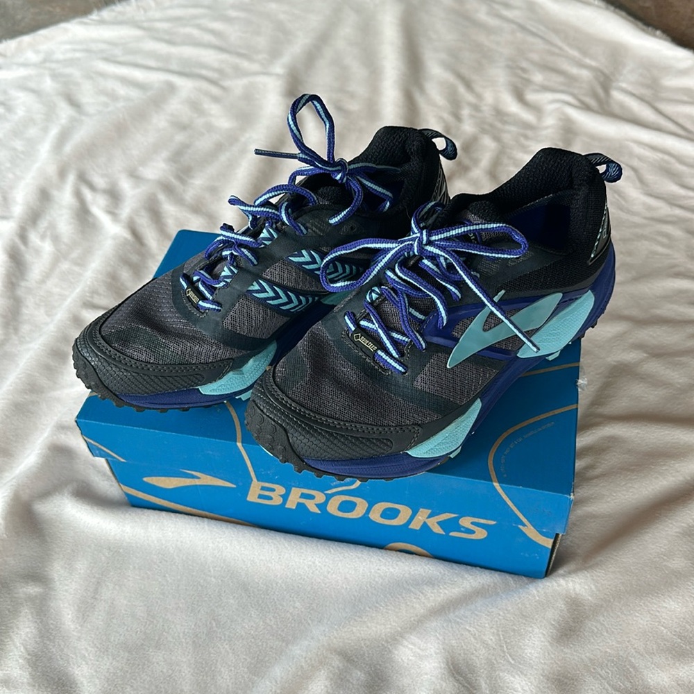 Brooks Cascadia 13 HYD Shoe